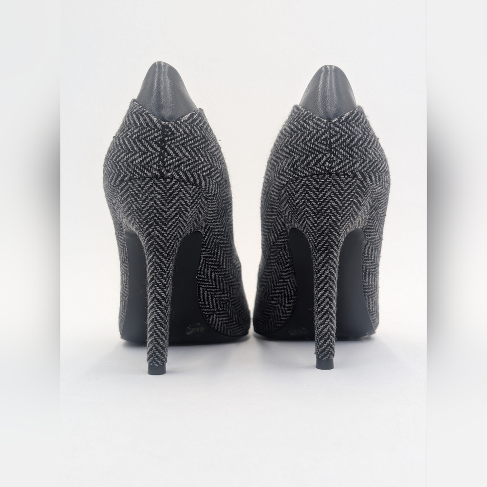 BCBGeneration Duboise Size 6.5 Stilleto Pointed Toe Fabric With Leather Accents - Picture 13 of 17